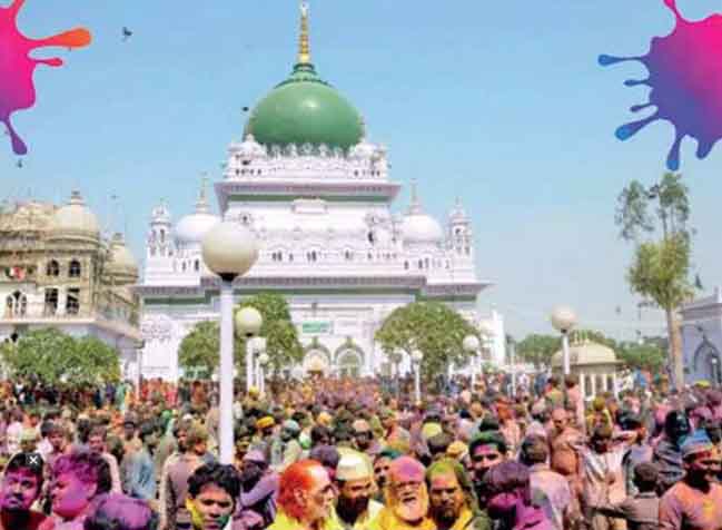 https://www.hindi.awazthevoice.in/upload/news/167819842901_sant_varish_ali_shah_dargah_holi.jpg