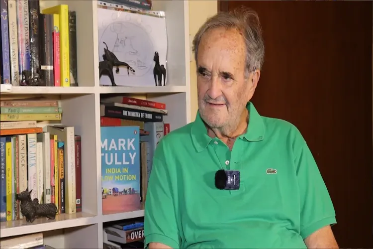 Sir Mark Tully's report on Bhopal disaster
