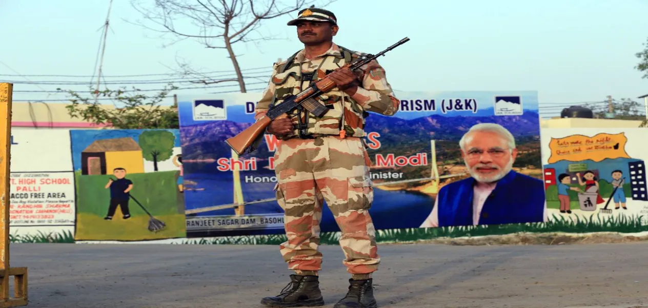 Narendra Modi with Kashmiri students (Demo Picture)