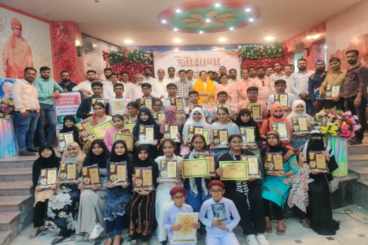 Stars shine in the field of education, 125 Muslim students honored in Jodhpur