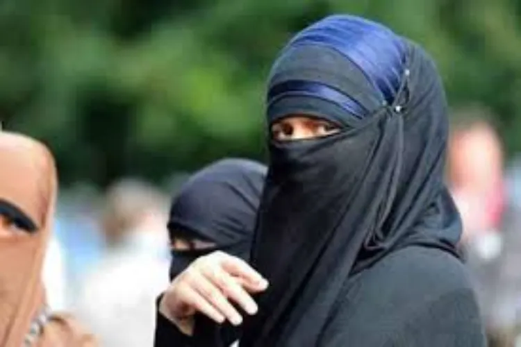 Kolkata teacher stopped from going to college because she wore 'hijab'