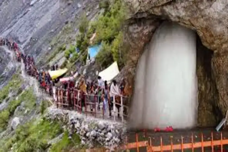 Over 4.4 lakh devotees perform Amarnath Yatra in 28 days