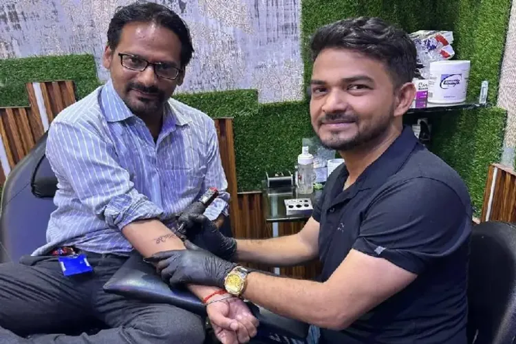 Tattoo artist Faraz Javed will make 51,000 tattoo of Shiva for free