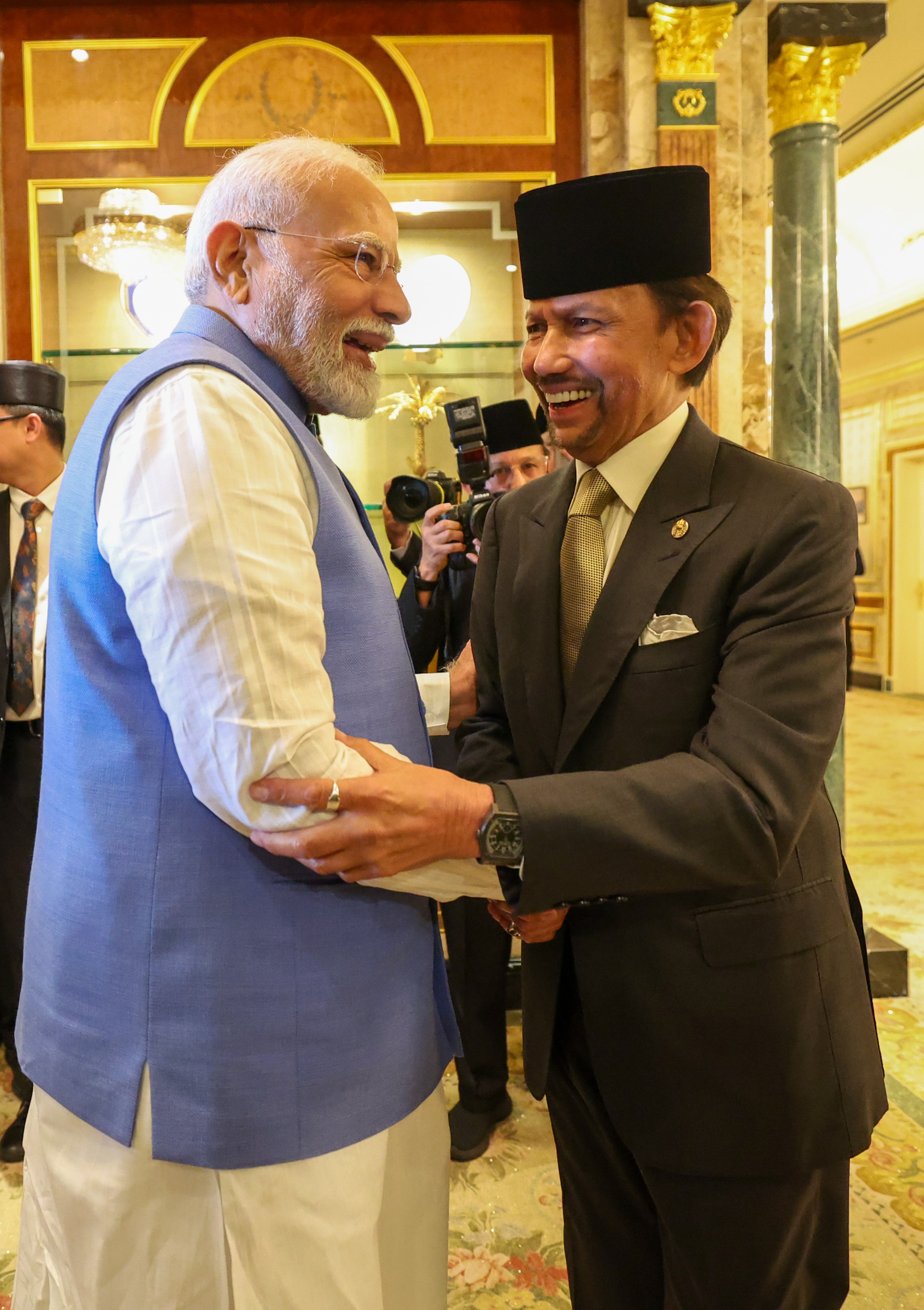 https://www.hindi.awazthevoice.in/upload/news/172546082027_How_much_will_PM_Modi's_visit_impact_the_India-Brunei_trade_and_strategic_scenario_2.jfif