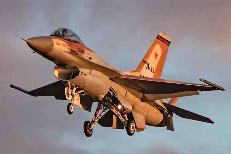 F-16