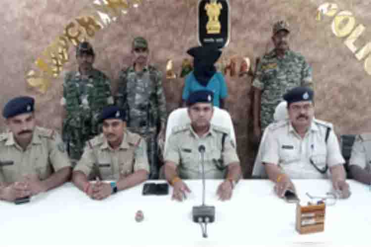 Jharkhand: Naxalite with a reward of Rs 5 lakh arrested for his hobby of watching football match