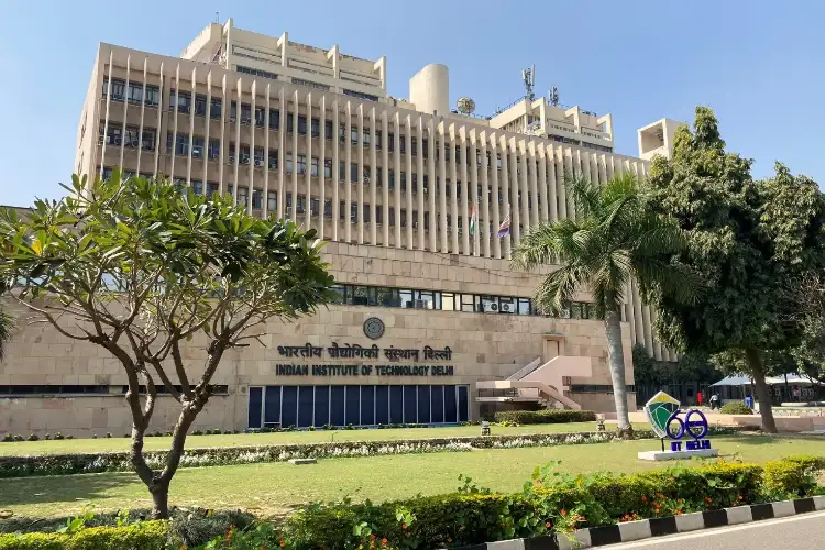 IIT Delhi researchers to develop advanced electronic devices for data storage