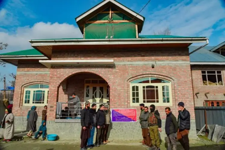 Drug peddler’s property attached in J&K’s Baramulla