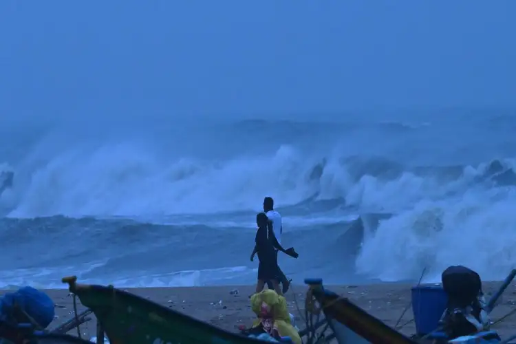 Cyclone Fengal: EMU trains in suburban section of Chennai division to run at reduced frequency intervals