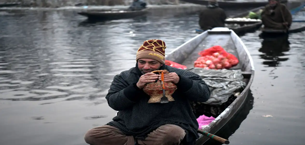 Dal Lake's Floating Market in Photos: A Priceless Treasure of Kashmir