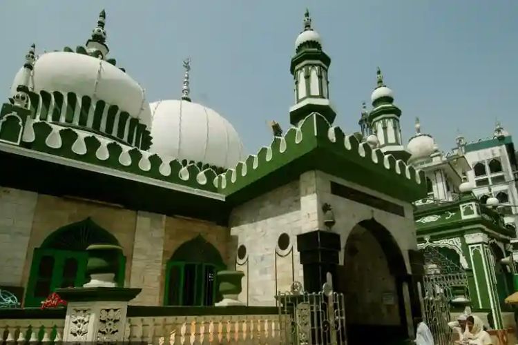 dargah