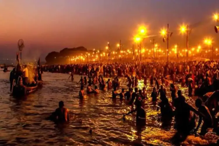 Maha Kumbh 2025: Festivities begin, morning Ganga Aarti performed at Sangam