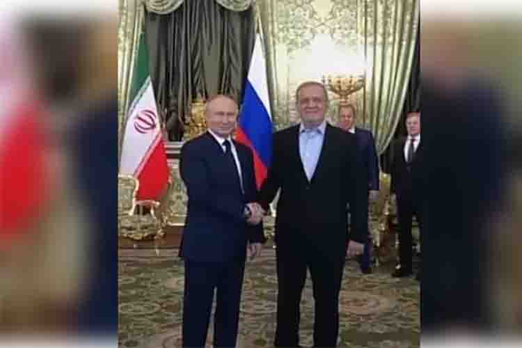 Russia, Iran sign major strategic partnership agreement