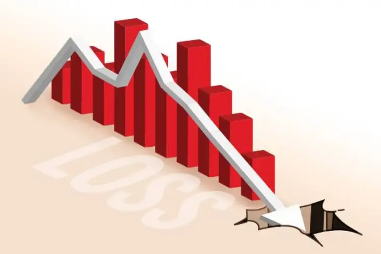 Stock market crashed, Sensex fell 1,235 points, investors lost Rs 7 lakh crore