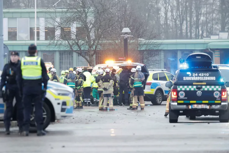 Firing in Sweden's school, 11 killed