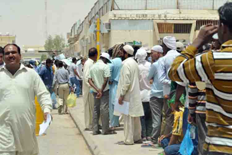 More than 100 Pakistanis expelled from 6 countries including Saudi