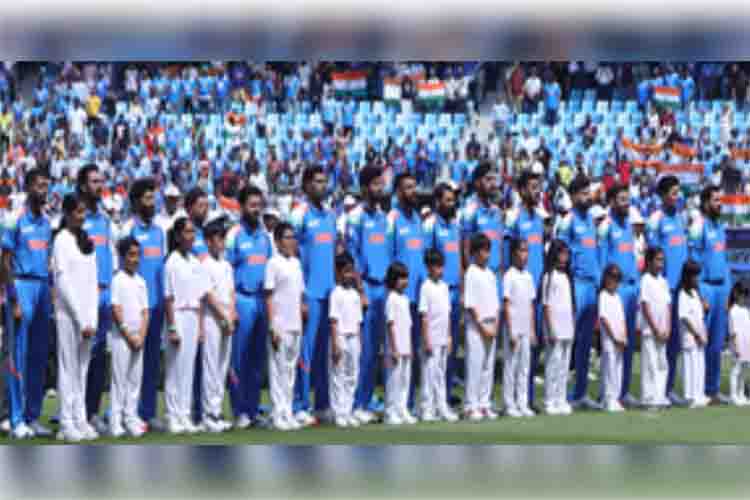 Indian team wears black armbands in semifinal to honour Padmakar Shivalkar