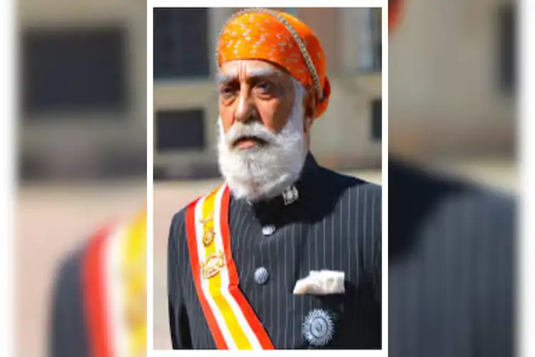 Udaipur: Arvind Singh Mewar will merge with the Panchtatva today, many big names including former cricketer Ajay Jadeja reached for the last darshan