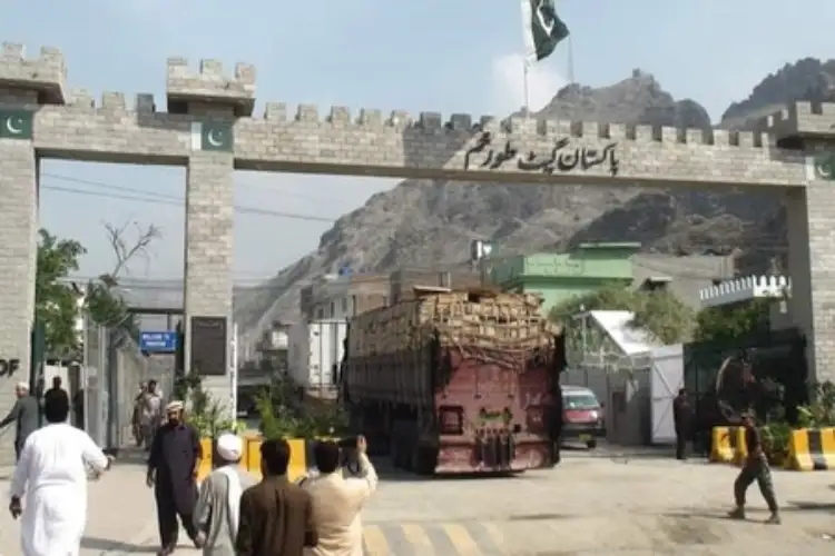 Pak-Afghan border dispute: Torkham border crossing not opened, second round of talks inconclusive