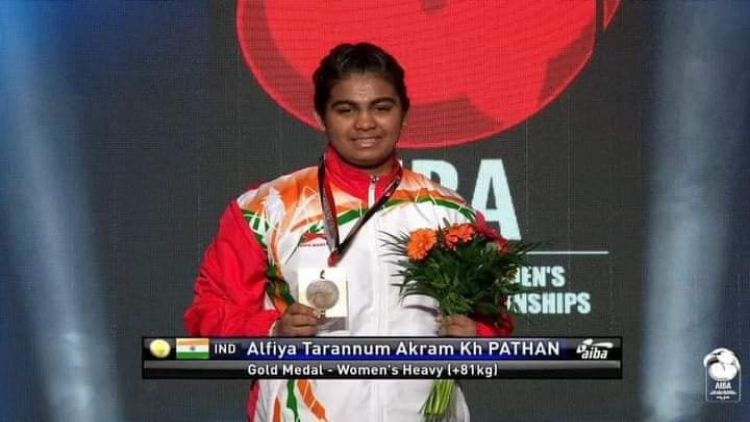 https://hindi.awazthevoice.in/upload/news/29_Alfiya_Taranam_Pathan_-_New_steelwoman_in_boxing_2.jpg