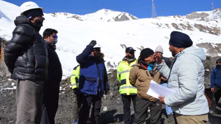 People_are_eager_for_Zojila_tunnel,_KK_Pathak_takes_stock_of_tunnel_work_-_2 